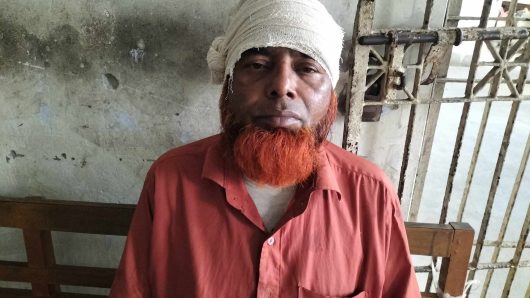 বরিশাল চাদপাশায় বাবা ও ছেলেকে কুপিয়ে- পিটিয়ে জখমের অভিযোগ 