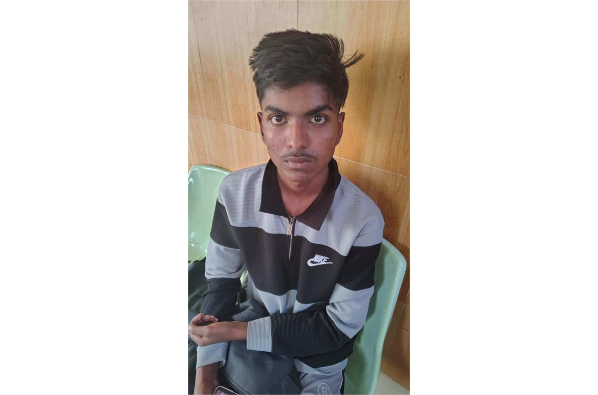 বরিশাল সিনিয়র- জুনিয়র দ্বন্দ্বে এসএসসি পরীক্ষার্থীসহ আহত ৩, থানায় মামলার