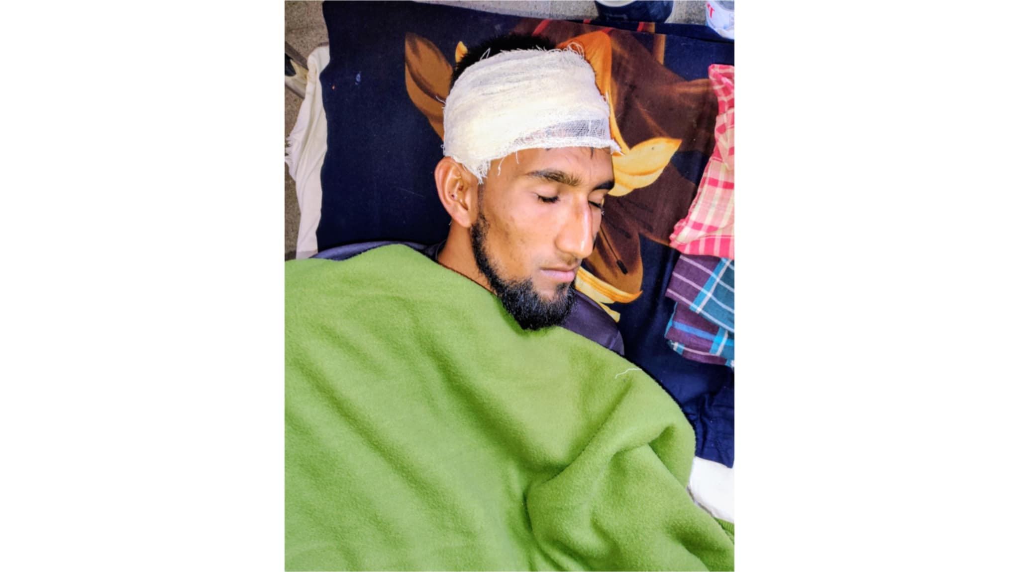 বরিশাল রুপাতলির বটতলা এলাকায় মাদক বিক্রি নিয়ে দ্বন্দ্বে আহত- ১