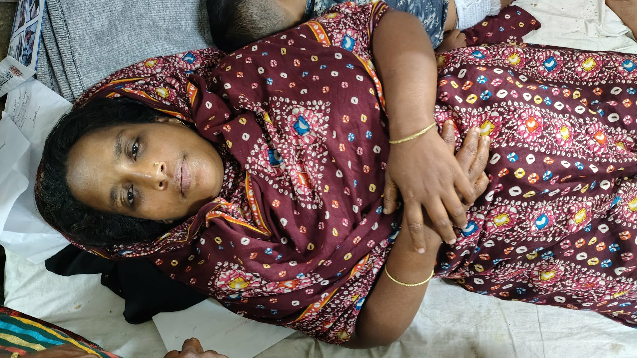 বাকেরগঞ্জে মা ও শিশুকে পিটিয়ে জখম, ঘরবাড়ি ভাঙচুর