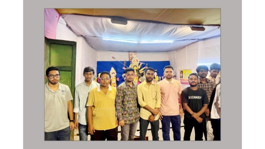 ববি ছাত্রদল নেতৃবৃন্দের বিভিন্ন পূজা মন্ডপে শুভেচ্ছা ও মতবিনিময়