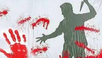 বাকেরগঞ্জে জমি দখল করতে বোনকে পিটিয়ে হত্যা চেষ্টার অভিযোগ 