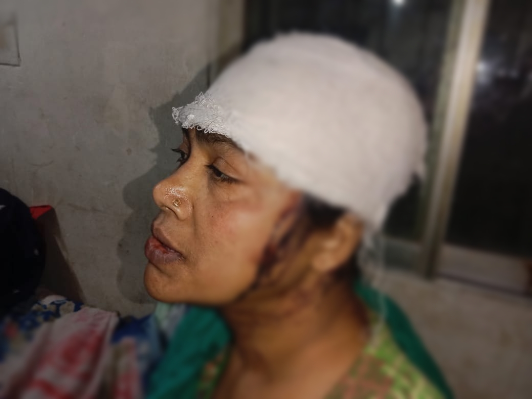 নলছিটিতে স্বামী ও স্ত্রীকে কুপিয়ে পিটিয়ে হত্যার চেষ্টা!