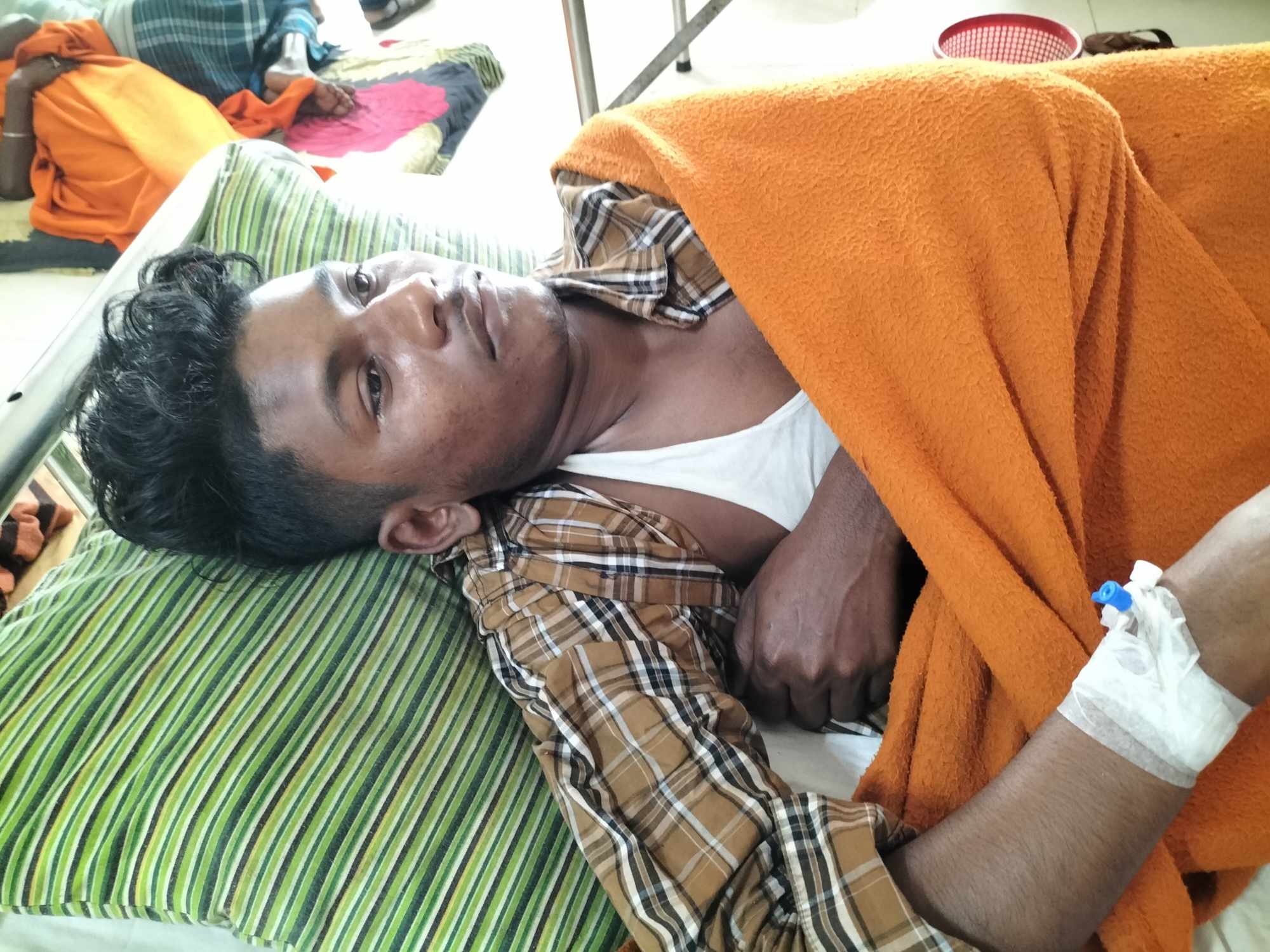 মেহেন্দিগঞ্জে নদীতে মাছ ধরা কে কেন্দ্র করে একই পরিবারের আহত- ৩