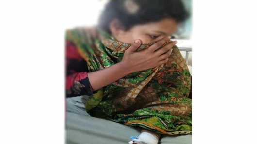 থানায় মামলার অভিযোগ দিয়ে ফেরার পথে নারীকে কুপিয়ে রক্তাক্ত 