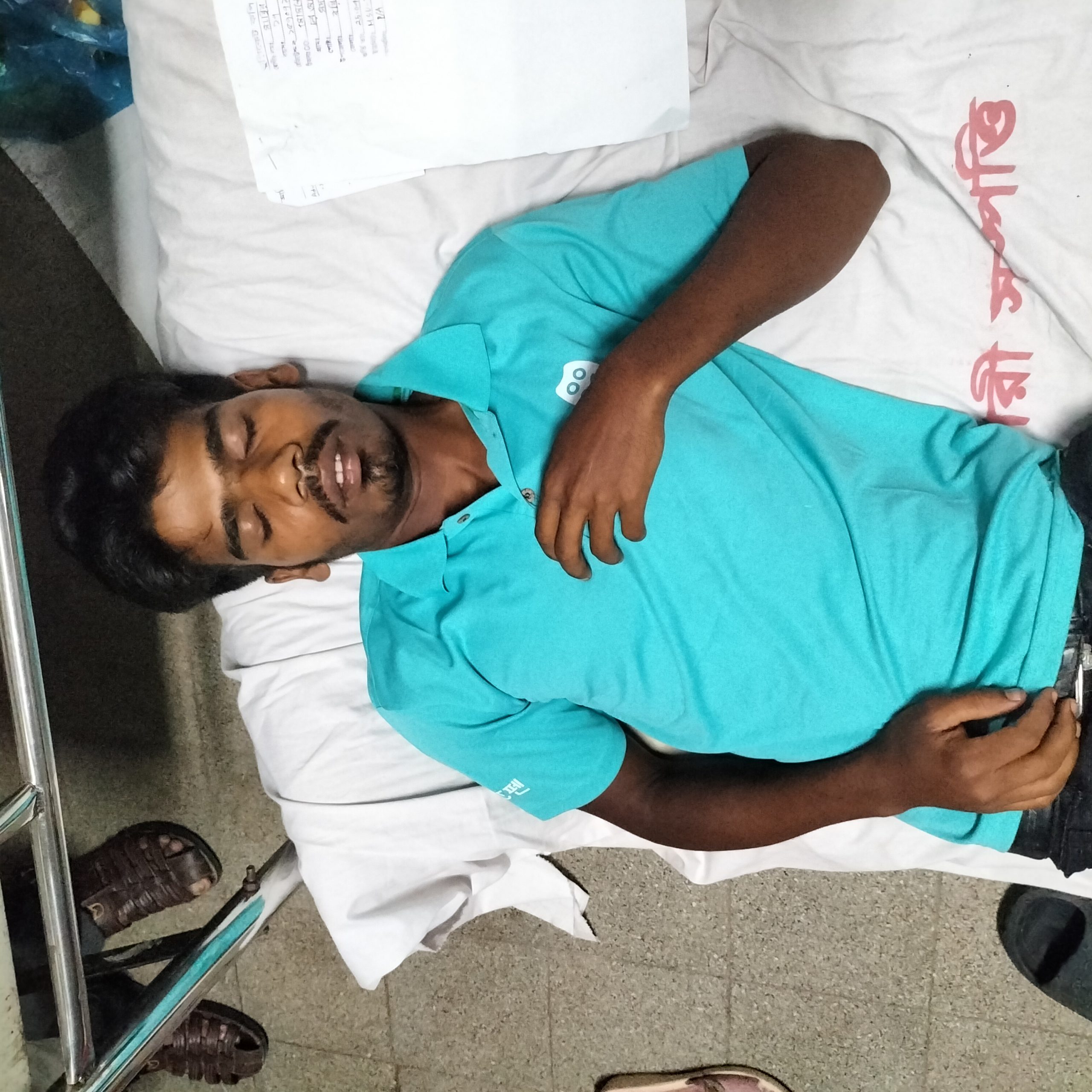 চর কাউয়ায় যুবককে পিটিয়ে হত্যা চেষ্টা অভিযোগ