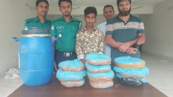 ড্রাম ভর্তি ৬ লাখ টাকার ১০ কেজি গাঁজাসহ যুবক আটক