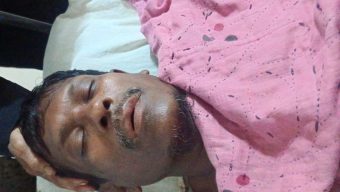 মহিপুরে চাঁদা না দেয়াকে কেন্দ্র করে দিনমজুরকে পিটিয়ে হত্যা চেষ্টার অভিযোগ