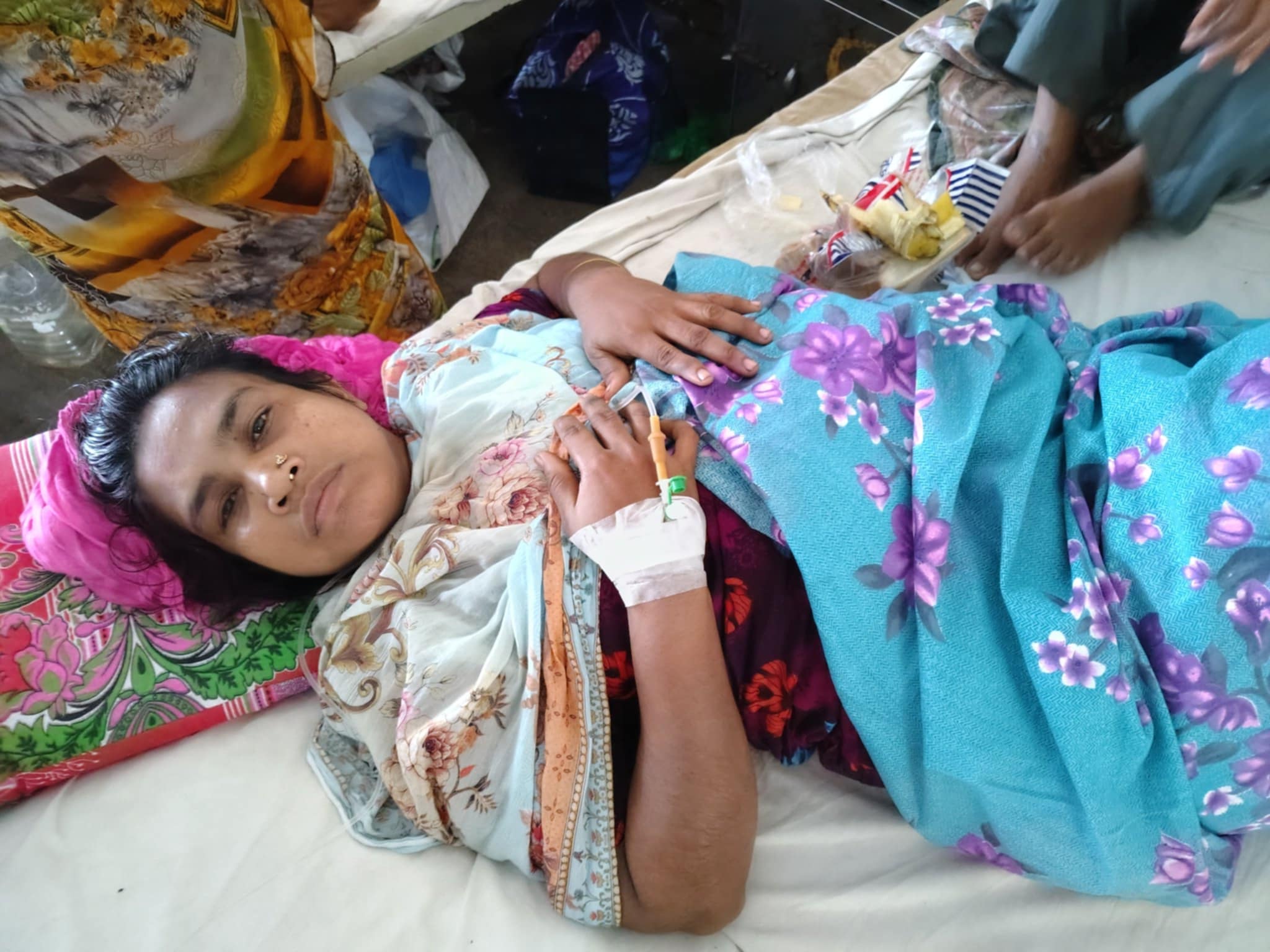 মেহেন্দিগঞ্জে জমি নিয়ে দ্বন্দ্বে ৩ নারীর উপর নির্যাতন ও হামলার অভিযোগ