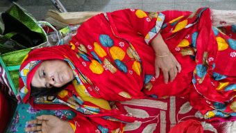 কাঠালিয়া জমি নিয়ে সংঘর্ষে মহিলাকে পিটিয়ে হত্যার চেষ্টার অভিযোগ