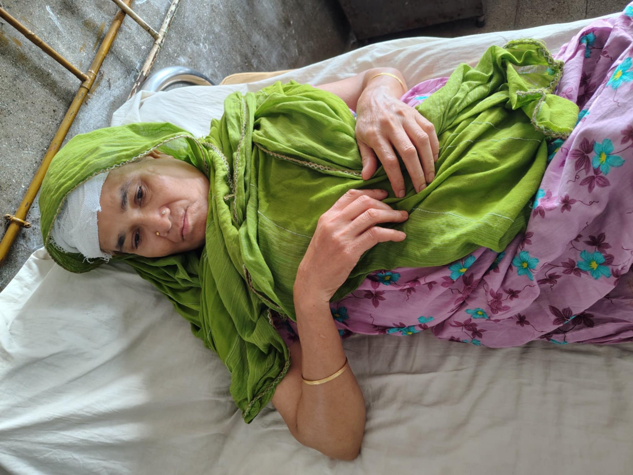 কাউনিয়ার শায়েস্তাবাদে বৃদ্ধা নারীকে কুপিয়ে জখমের ঘটনায় মামলা দায়ের