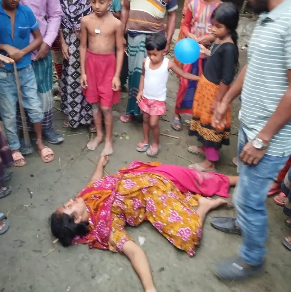 মেহেন্দিগঞ্জে যৌতুকের দাবিতে গৃহবধূকে নির্যাতন, হাসপাতালে চিকিৎসাধীন